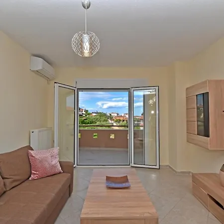 2-bedroom Vacation In Nea Phokea, Halkidiki דירה Néa Fókaia